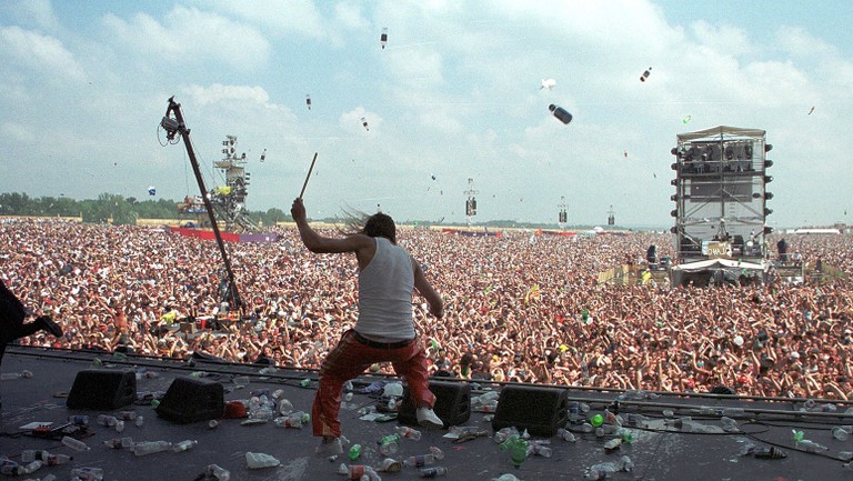 Documentarul HBO Woodstock '99: Vezi trailerul exploziv