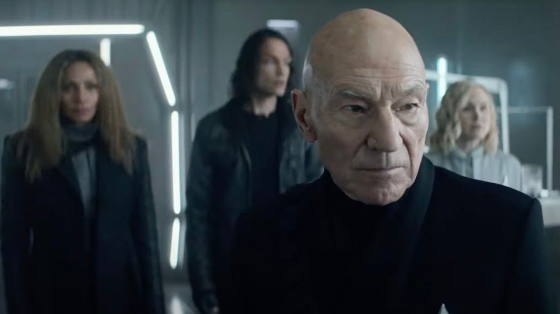 Noi știri din lumea Star Trek: Star Trek: Picard  revine cu un nou sezon și multe altele